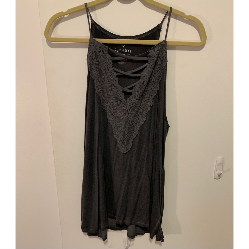 Cross Tie Tank